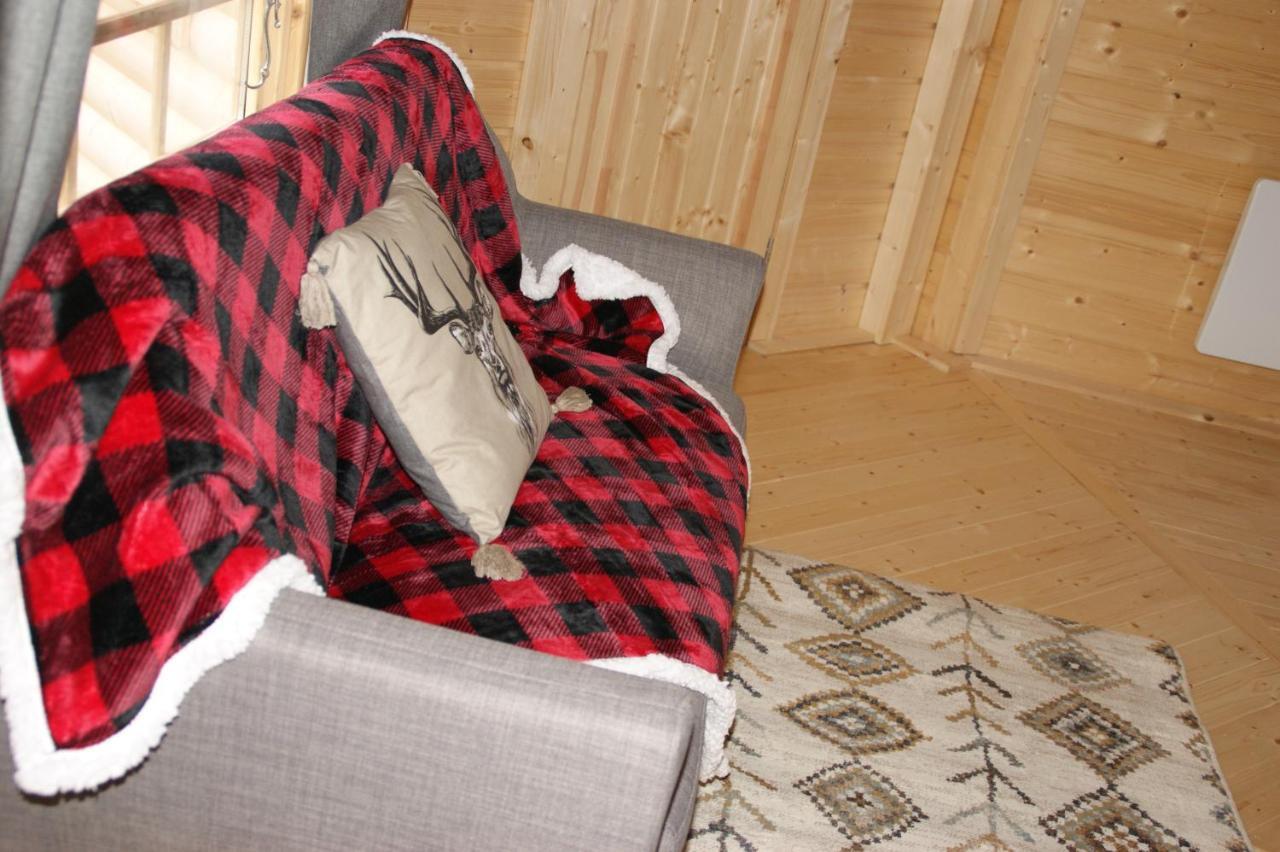Les Cabanes Du Grand Nord Pradines  Luaran gambar