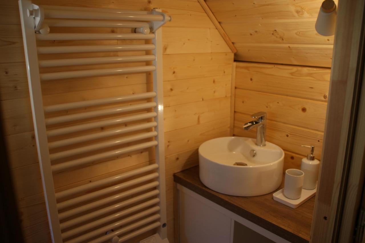 Les Cabanes Du Grand Nord Pradines  Luaran gambar